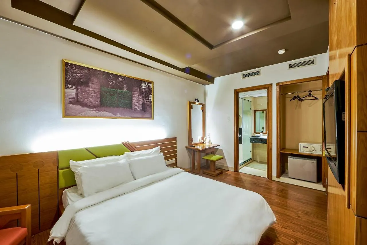 The Noble Swan Hotel Saigon Thành Pho Ho Chí Minh Vietnam